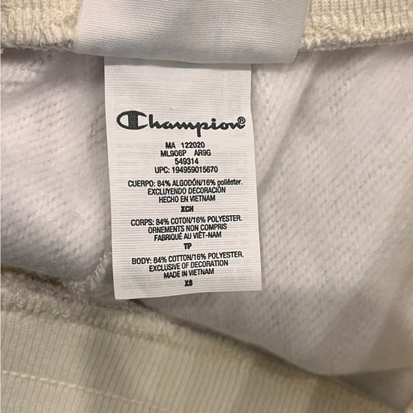 Champion | Reverse Weave Shorts - Picture 3 of 6